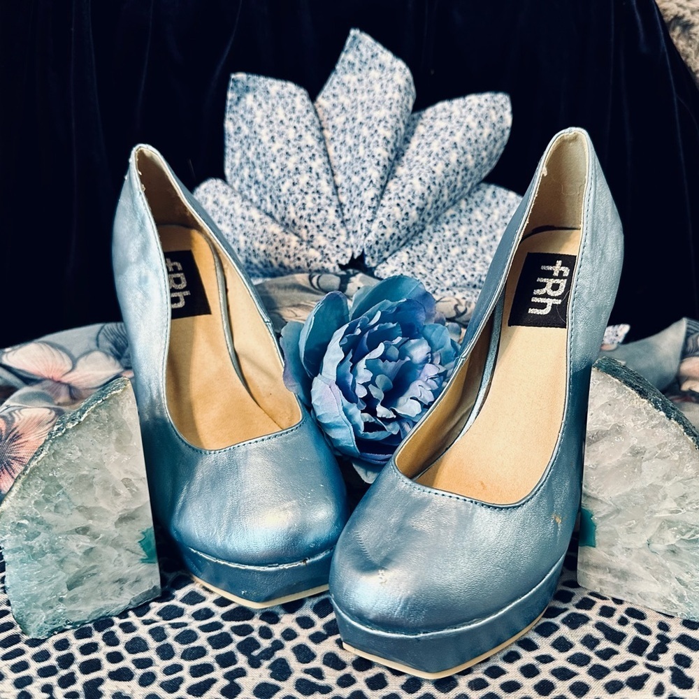 FRH Blue Heels with Chunky Block Heel and Iridescent Finish